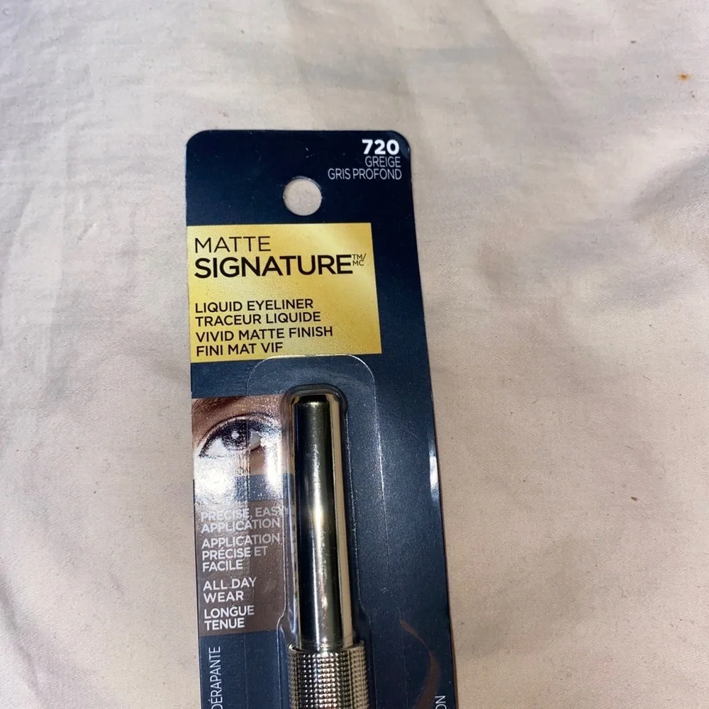 L'Oreal Paris MATTE SIGNATURE Liquid Eyeliner 720‎ GREIGE, New. - Picture 4 of 5